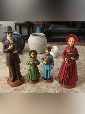 Vintage 1950's Carolers